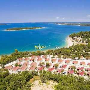 Parque de vacaciones Brioni, Pula